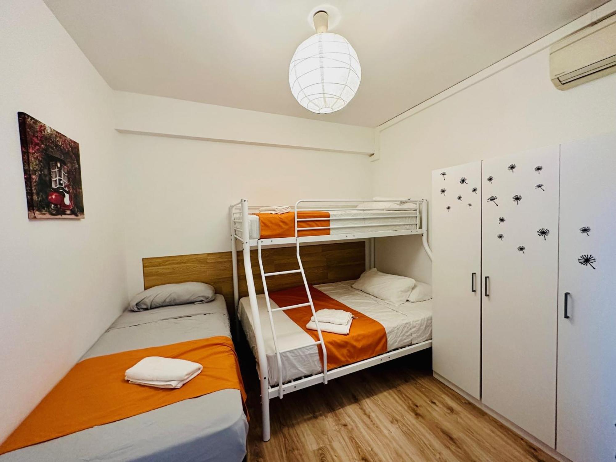Rooms In Madrid Downtown Bagian luar foto
