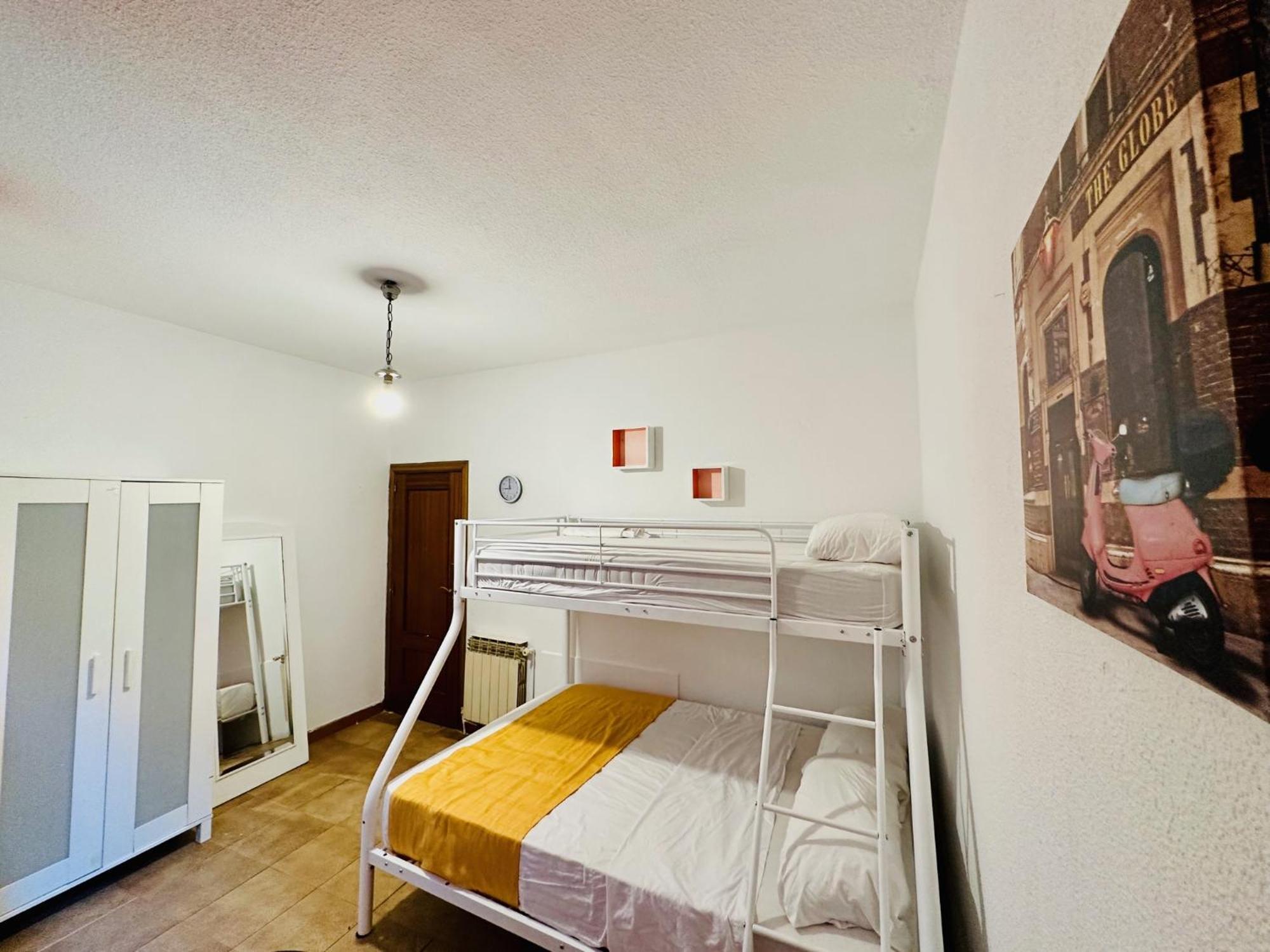 Rooms In Madrid Downtown Bagian luar foto