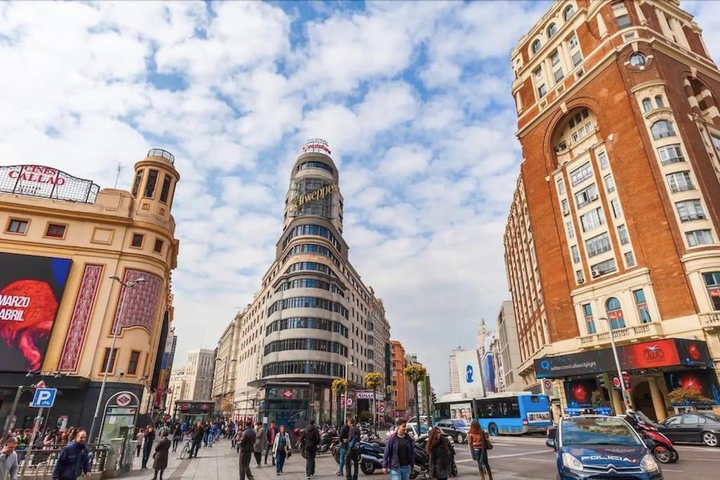 Rooms In Madrid Downtown Bagian luar foto
